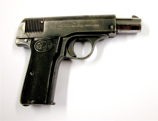 Walther model 4 First Variant 