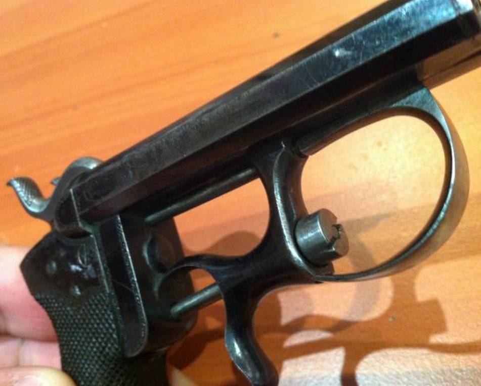 Delvigne marked double barrel pin fire Derringer or pocket pistol