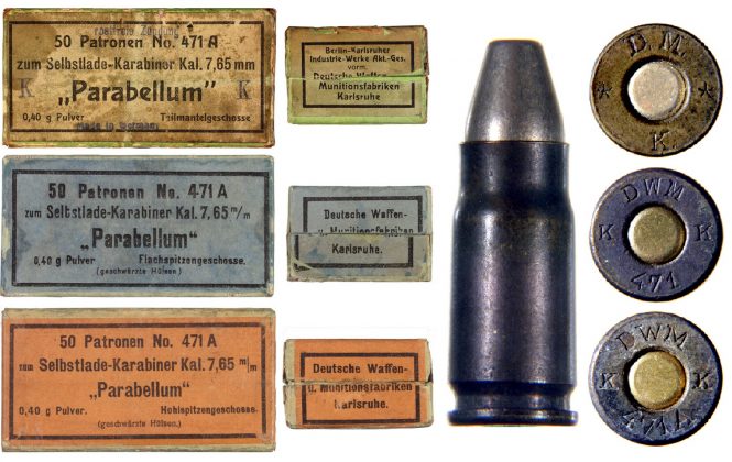The blackened case Parabellum-Carbine 7.65 mm cartridges