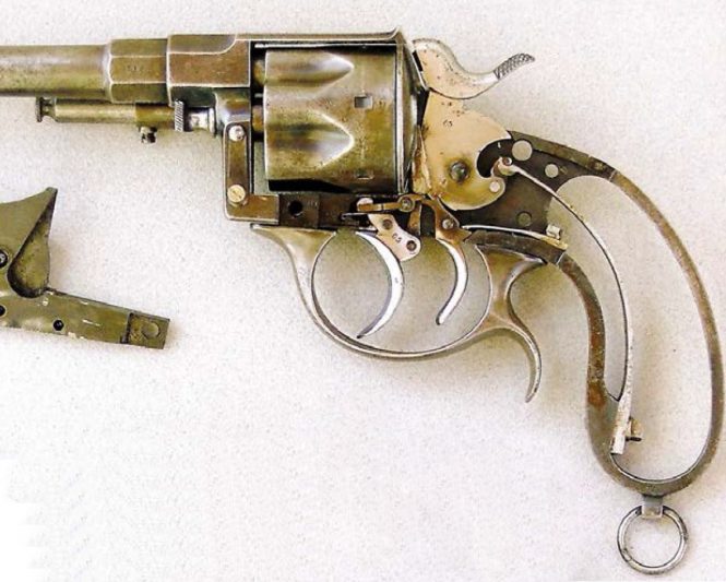 Officer's Reichsrevolver M1883 with double trigger (triple-action mechanism) and ejector